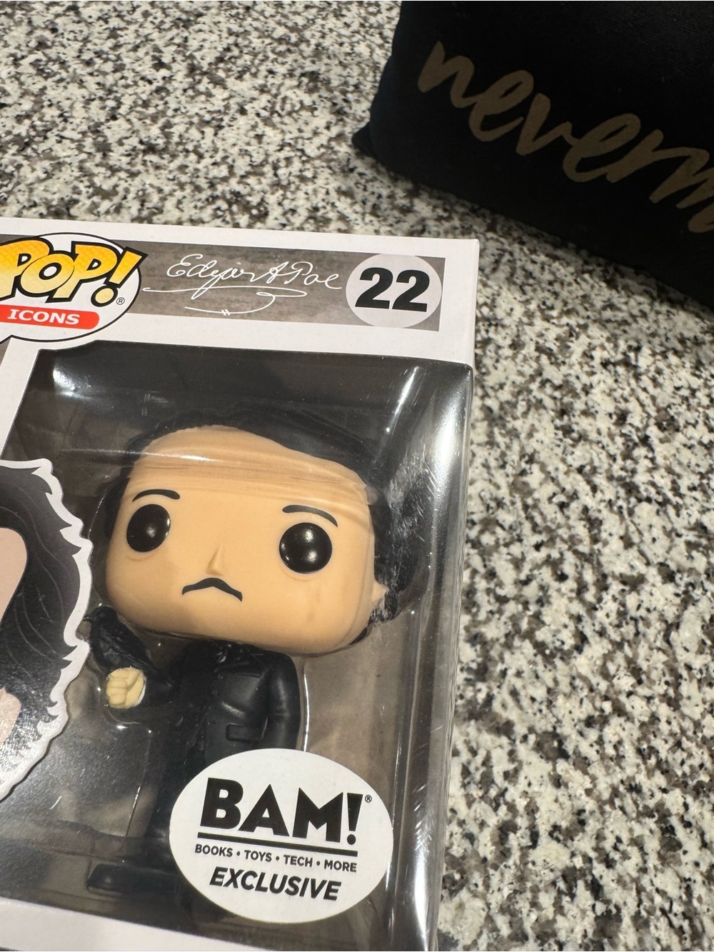 Edgar Allan Poe Funko Pop #22 and Pillow - Picture 4 of 6